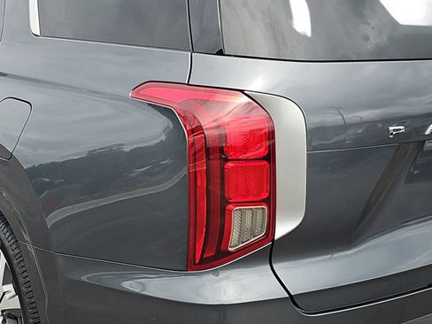 Used 2021 Hyundai Palisade Limited FWD image 35