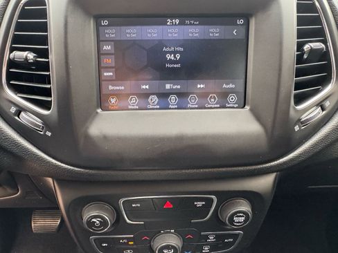 Used 2019 Jeep Compass Latitude w/ Popular Equipment Group image 20