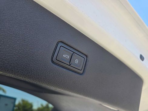 Used 2023 Audi Q7 3.0T Premium Plus AWD/4WD image 15