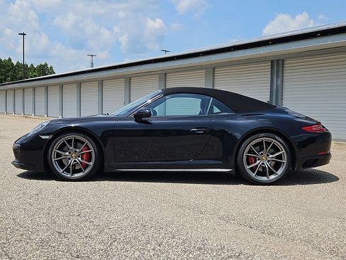 Certified 2017 Porsche 911 Carrera 4S AWD/4WD image 2