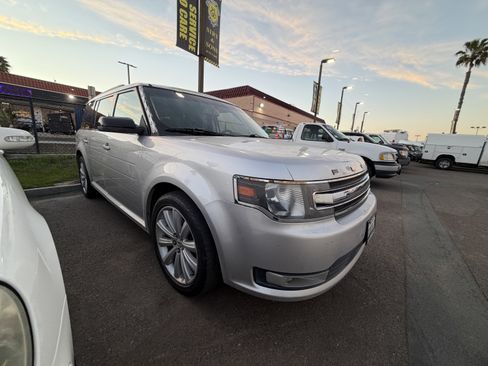Used 2014 Ford Flex SEL w/ Equipment Group 202A image 1
