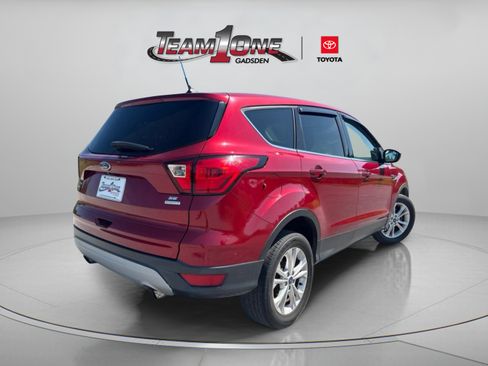 Used 2019 Ford Escape SE FWD image 7