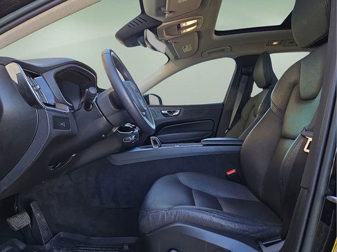 Certified 2023 Volvo XC60 B5 Plus w/ Protection Package Premier image 24