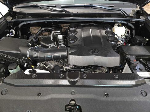 Certified 2024 Toyota 4Runner TRD Pro AWD/4WD image 9