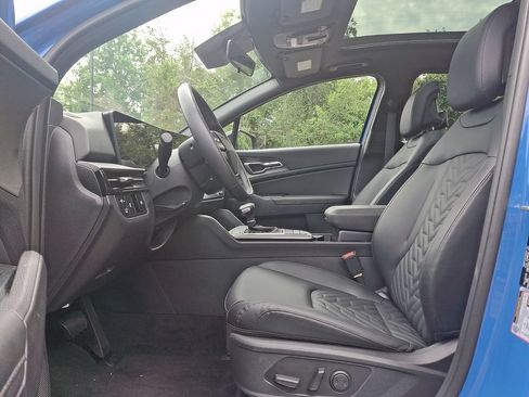 Certified 2026 Kia Sportage X-Line w/ X-Line Premium Package AWD/4WD image 14