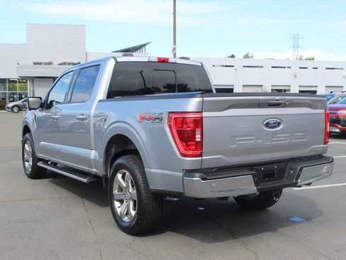 Used 2022 Ford F150 XLT w/ Equipment Group 302A High AWD/4WD image 9
