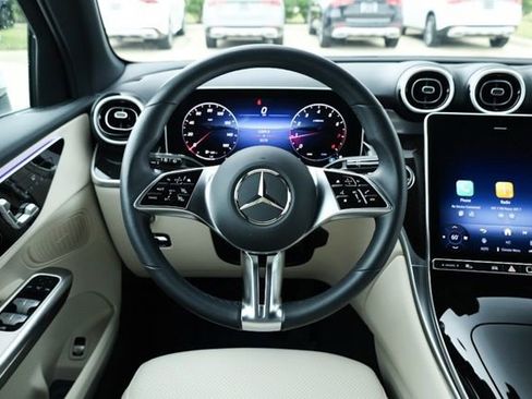 Certified 2025 Mercedes-Benz GLC 300 image 15