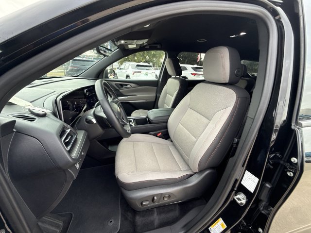 Certified 2026 Chevrolet Traverse LT w/ Driver Confidence Package FWD image 20