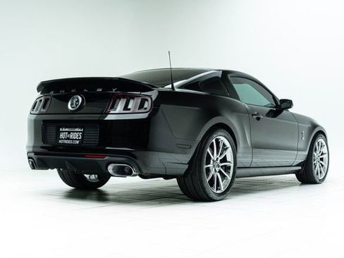 Used 2013 Ford Mustang Shelby GT500 image 13