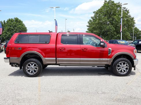 Used 2022 Ford F250 Lariat w/ Lariat Value Package AWD/4WD image 6