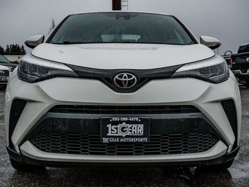 Used 2021 Toyota C-HR XLE image 5
