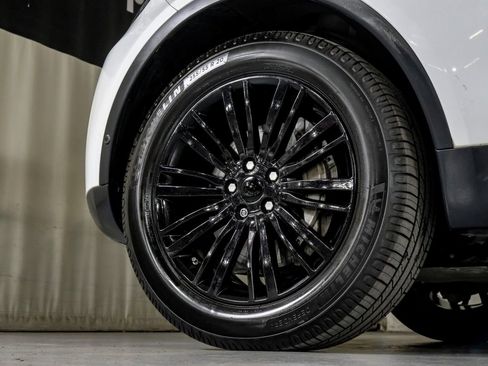 Used 2019 Land Rover Discovery HSE Luxury image 53