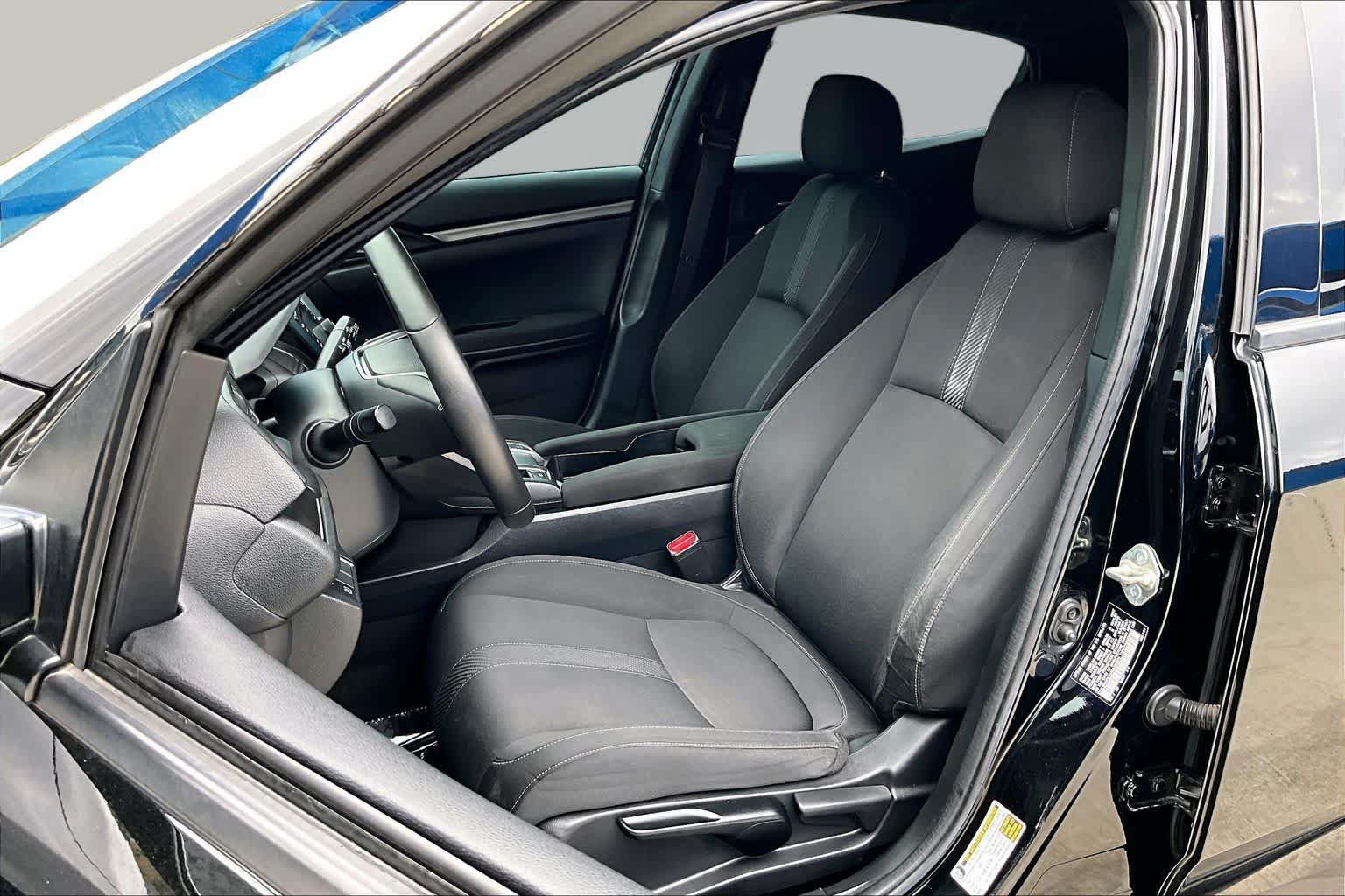 Used 2018 Honda Civic Sport image 8
