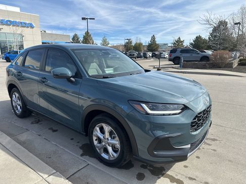 Used 2025 Honda HR-V LX image 7