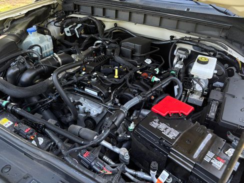 Used 2022 Ford Bronco Everglades AWD/4WD image 40