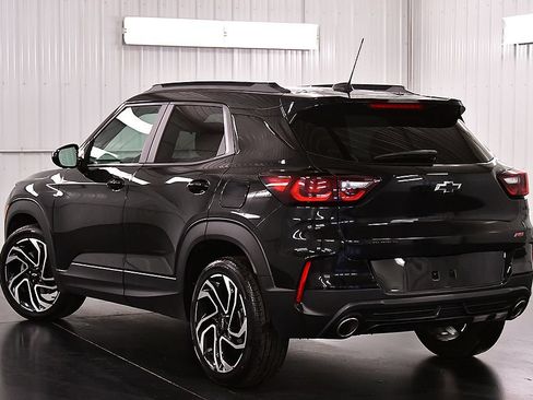 Used 2024 Chevrolet TrailBlazer RS FWD image 5