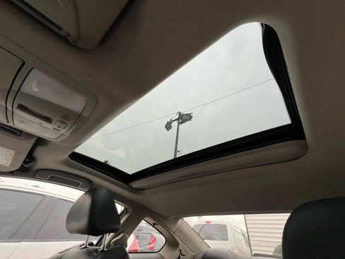 Used 2013 INFINITI G37 Journey w/ Premium Pkg image 15