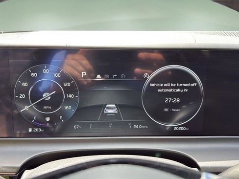 Used 2024 Kia Seltos S AWD/4WD image 19