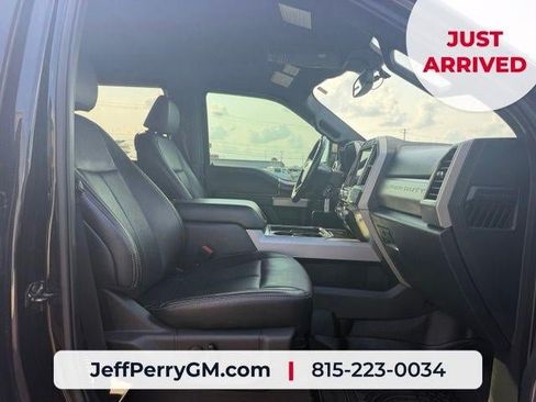 Used 2022 Ford F250 Lariat w/ Chrome Package AWD/4WD image 16