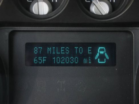 Used 2012 Ford F550 2WD Regular Cab Super Duty w/ PWR Equipment Group image 23