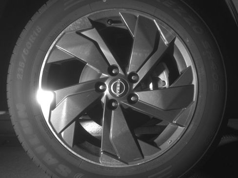 Used 2025 Nissan Rogue SV image 13