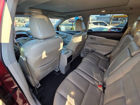 Used 2018 Nissan Murano Platinum image 14