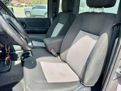 Used 2010 Ford Ranger XLT image 11
