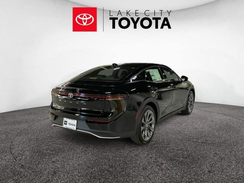 New 2026 Toyota Crown Limited image 5