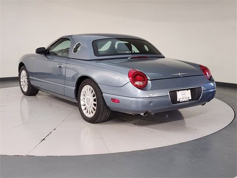 Used 2005 Ford Thunderbird image 5