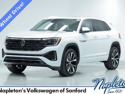 New 2025 Volkswagen Atlas Cross Sport SEL Premium R-Line