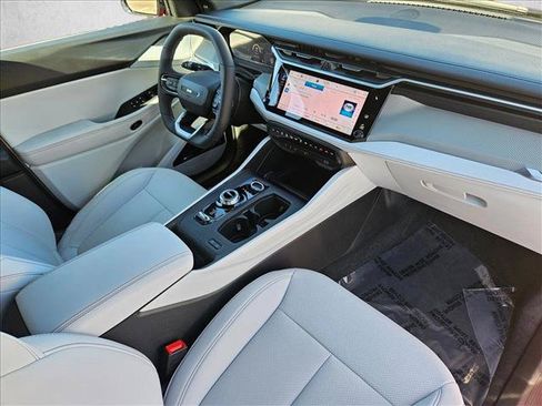 Used 2026 Jeep Cherokee Limited AWD/4WD image 25