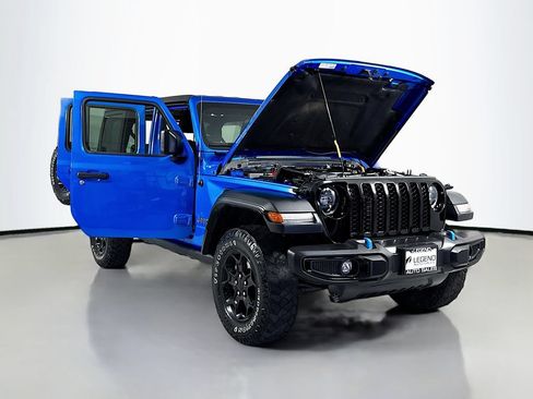 Used 2023 Jeep Wrangler Unlimited AWD/4WD image 24