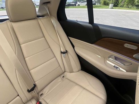 Used 2022 Mercedes-Benz GLE 350 4MATIC image 36