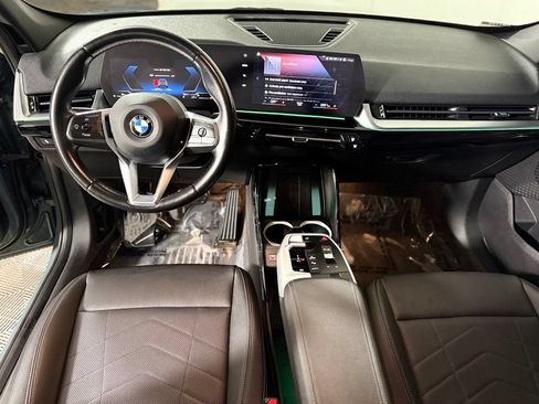 Used 2023 BMW X1 xDrive28i AWD/4WD image 11