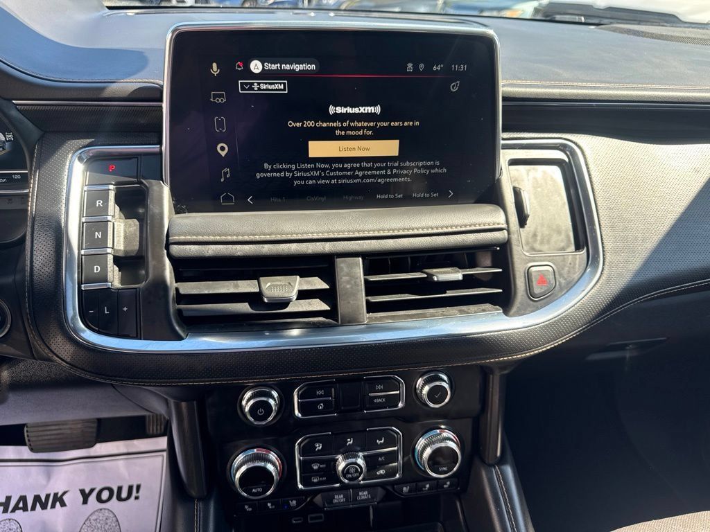 Used 2023 GMC Yukon AT4 w/ AT4 Premium Package AWD/4WD image 29