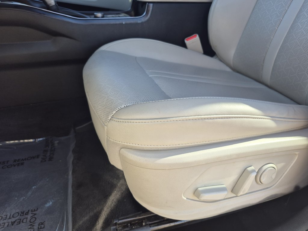 Used 2023 Kia Sorento S AWD/4WD image 12