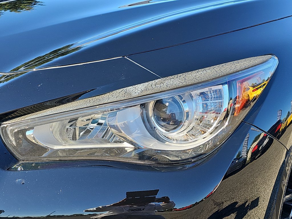 Used 2022 INFINITI Q50 Luxe AWD/4WD image 16