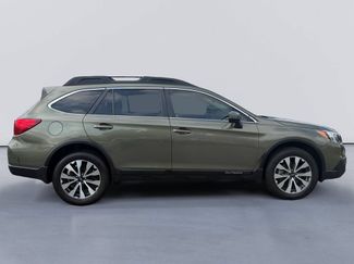 Used 2017 Subaru Outback 2.5i Limited AWD/4WD video 2