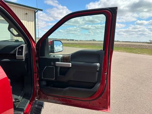 Used 2020 Ford F150 Lariat AWD/4WD image 28