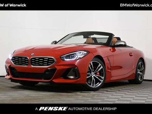 Used 2025 BMW Z4 M40i w/ Premium Package image 1