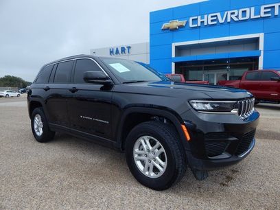 Used 2025 Jeep Grand Cherokee Laredo