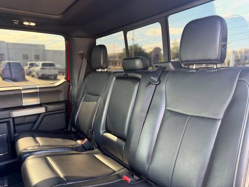 Used 2018 Ford F150 Lariat w/ Equipment Group 502A Luxury AWD/4WD image 19