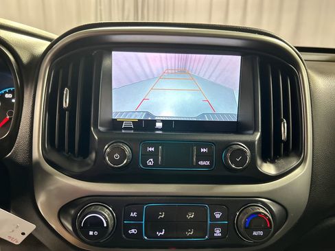 Used 2022 Chevrolet Colorado ZR2 image 17