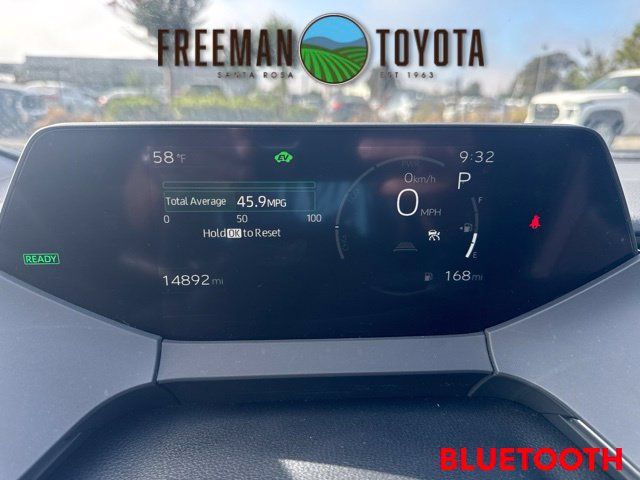 Used 2024 Toyota Prius LE FWD image 8