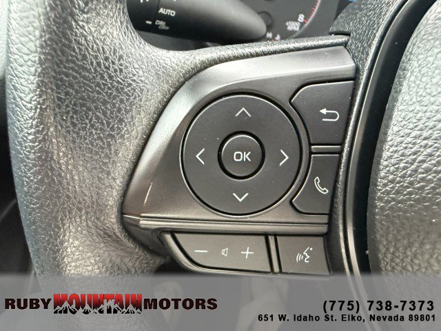 Used 2025 Toyota Corolla LE FWD image 14