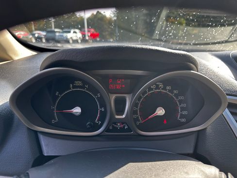 Used 2011 Ford Fiesta SE w/ 202A Rapid Spec Order Code image 10