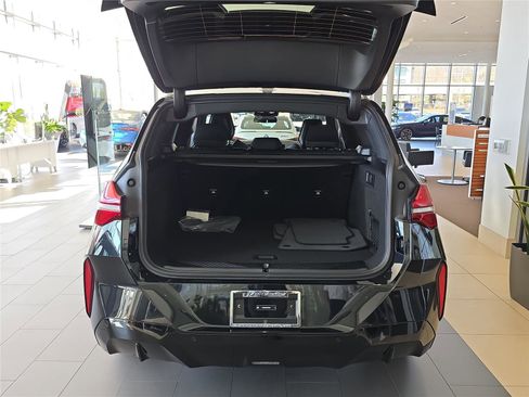 New 2026 BMW X3 xDrive30 w/ M Sport Package AWD/4WD image 4