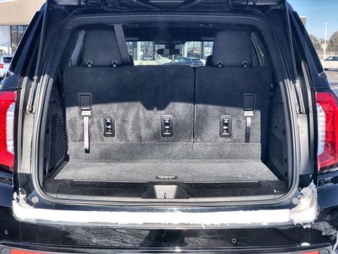 Used 2022 GMC Yukon SLE image 23