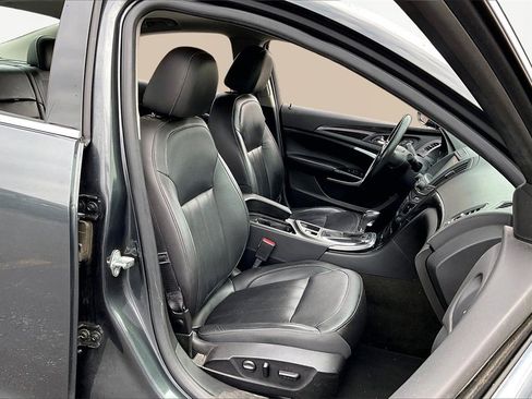 Used 2017 Buick Regal Premium image 31