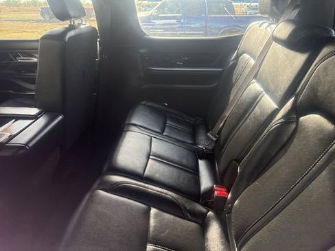 Used 2023 Jeep Grand Wagoneer 4WD image 10